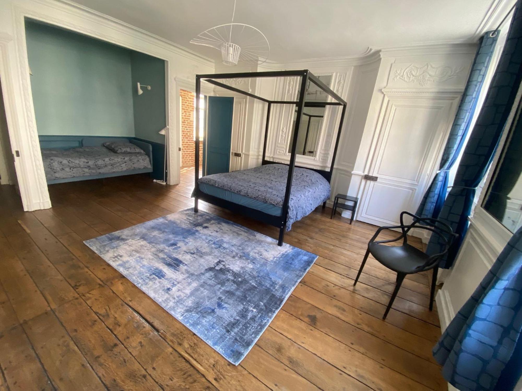 Hotel Chez Victor H
